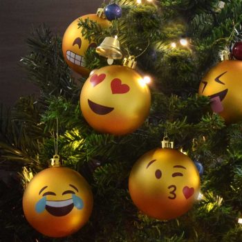 Emoji Kerstballen - Set van 6 - Grappige Kerstballen met 6 Verschillende Emoji&apos;s - ø 7