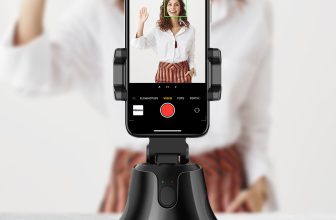 Face Tracker - Follow Me Pod - Volgt Jouw Bewegingen Tijdens Het Filmen - Bewegingssensor - Perfect Voor Tik Tok - Vlog Camera Houder